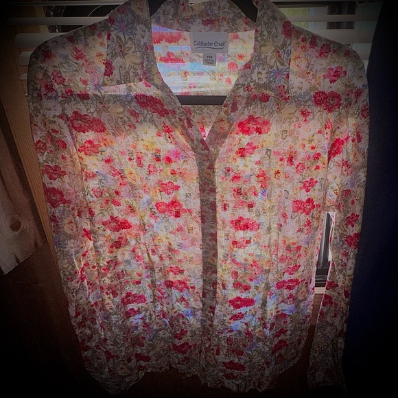 (Coldwater Creek) PM Floral Button-Down - Picture 3 of 7